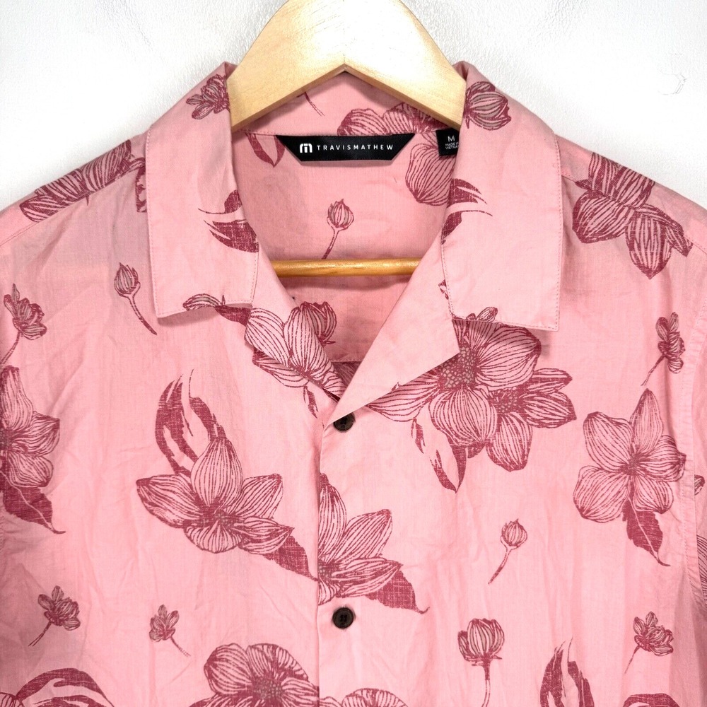 Travis Mathew Rum Ration Hawaiian Camp Shirt Men Medium Pink Red Floral Button - Picture 3 of 9